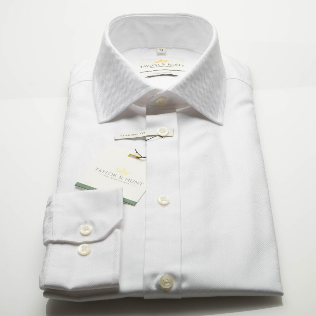 110312011-WHITE COTTON HERRINGBONE LONG SLEEVE SHIRT WHITE COTTON HERRINGBONE LONG SLEEVE SINGLE CUFF EASY IRON TAILORED FIT SHIRT